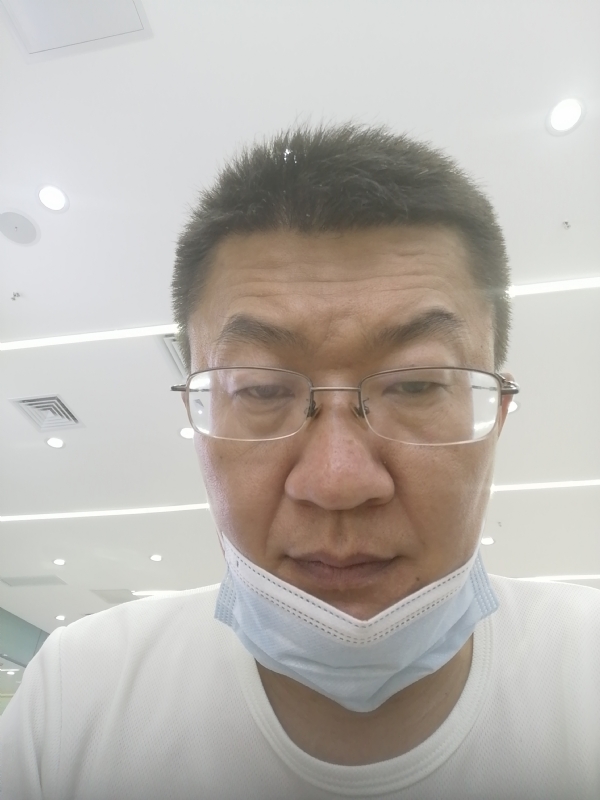 无奈的第一张照片--平潭相亲服务中心