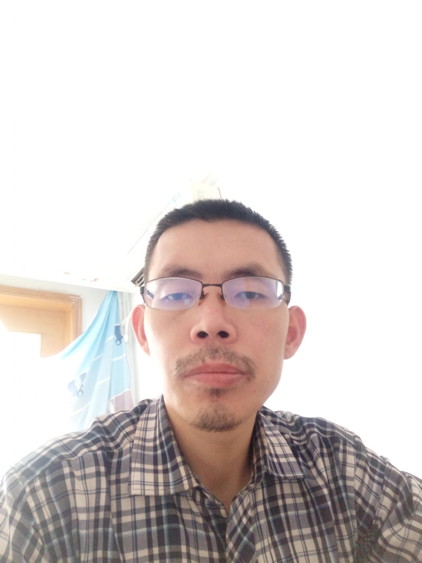 芳华的第一张照片--平潭相亲服务中心