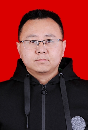 小熊维尼的第一张照片--平潭相亲服务中心