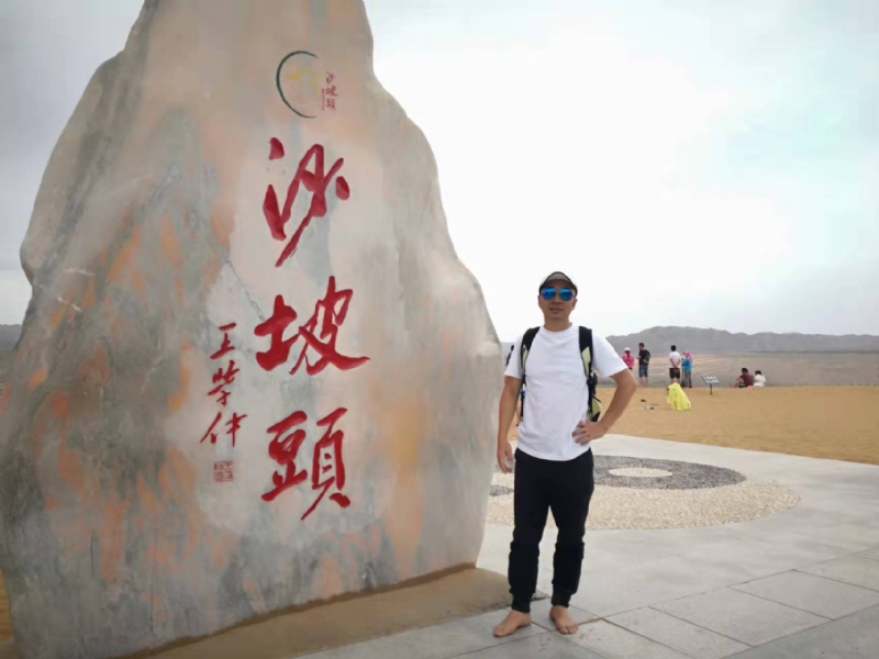 董事长的第一张照片--平潭相亲服务中心