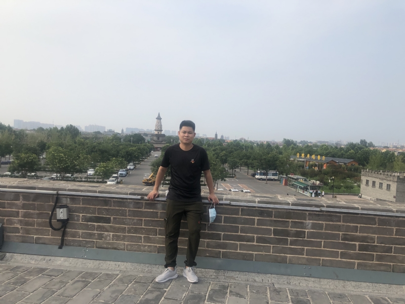 123.向左向右的第一张照片--平潭相亲服务中心
