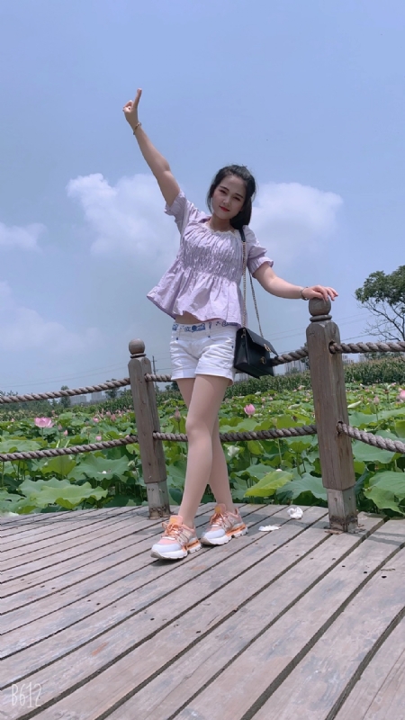 秋水伊人的第一张照片--平潭相亲服务中心