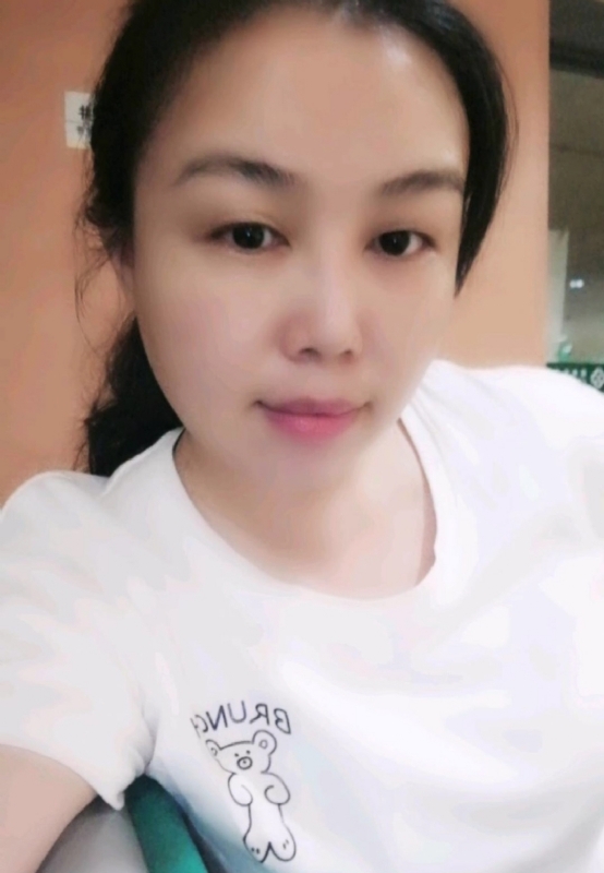 淡淡的云的第三张照片--平潭相亲服务中心
