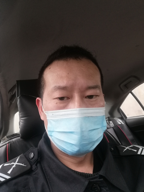 不会躲的刺猬的第一张照片--平潭相亲服务中心