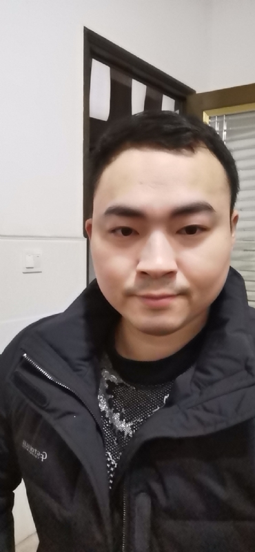 老实人的第一张照片--平潭相亲服务中心