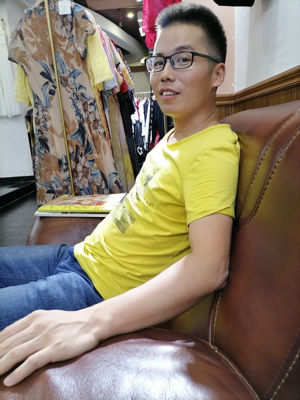 汪顺鹏的第一张照片--平潭相亲服务中心