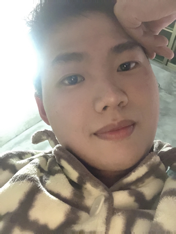 她的第四张照片--平潭相亲服务中心