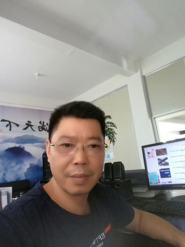 心平气和的第一张照片--平潭相亲服务中心