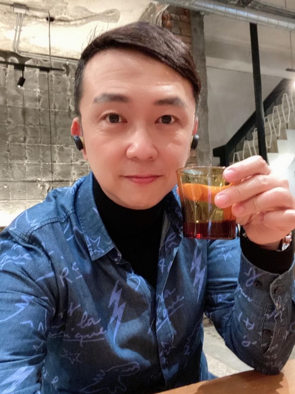 陈道明的第二张照片--平潭相亲服务中心