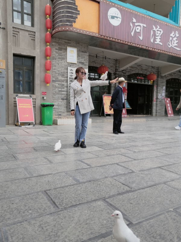 艳艳的第一张照片--平潭相亲服务中心