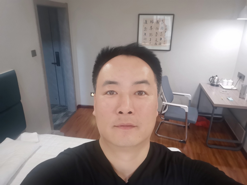 莫待花落空折枝的第一张照片--平潭相亲服务中心