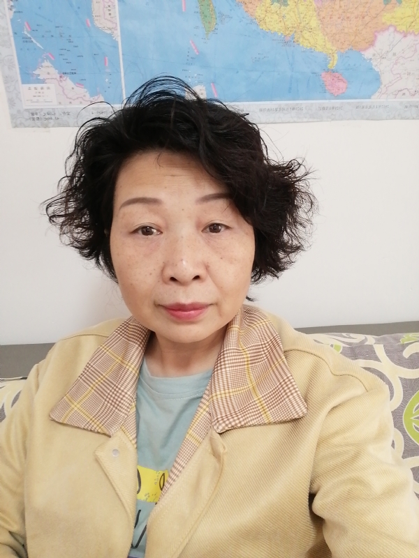 香水百合的第一张照片--平潭相亲服务中心