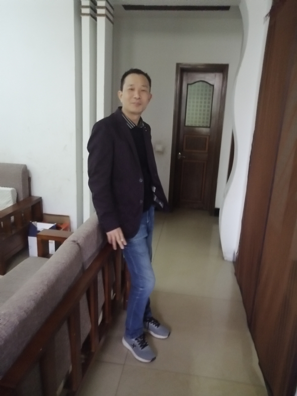 相亲相爱的第一张照片--平潭相亲服务中心