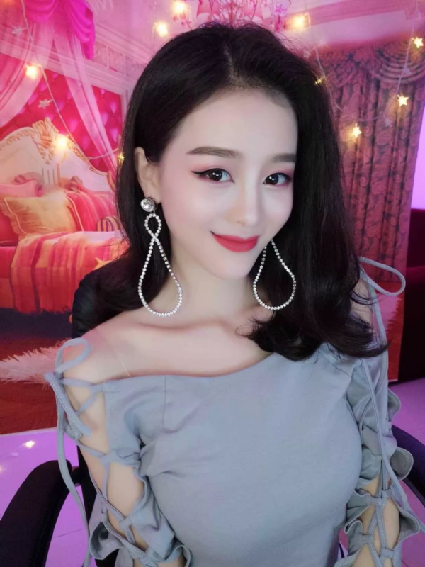Cici的第三张照片--平潭相亲服务中心