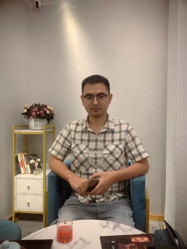 微尘的第四张照片--平潭相亲服务中心