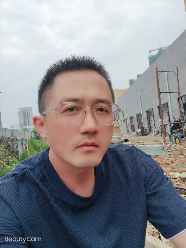 清风烈酒的第二张照片--平潭相亲服务中心