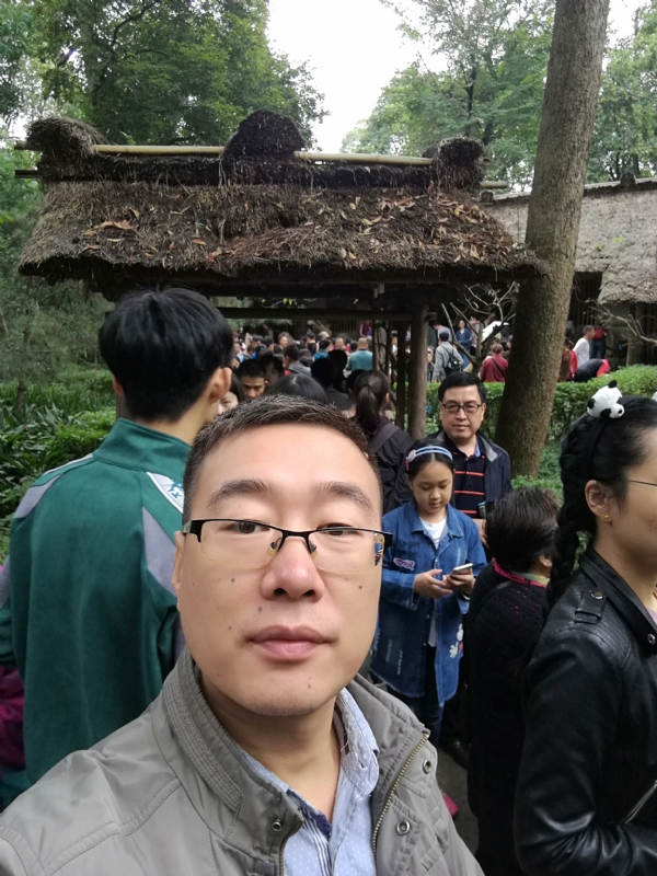 撑起一片天的第一张照片--平潭相亲服务中心