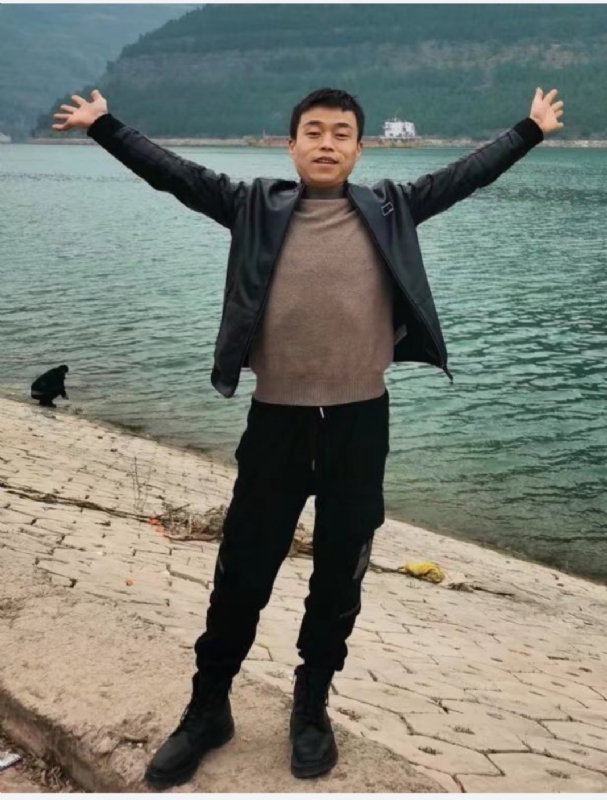 寂寞的风的第二张照片--平潭相亲服务中心