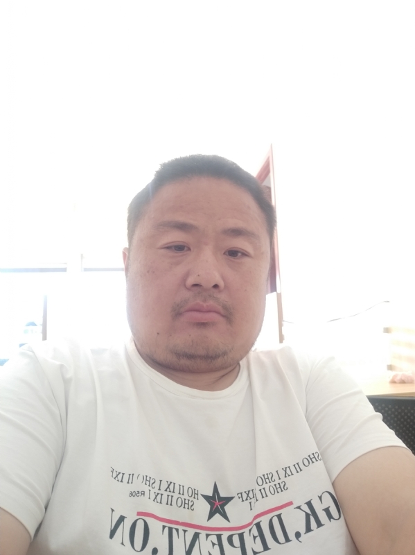 流星隐爱的第一张照片--平潭相亲服务中心
