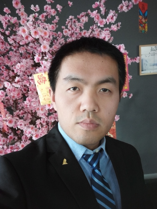 我就是个翻译的第一张照片--平潭相亲服务中心