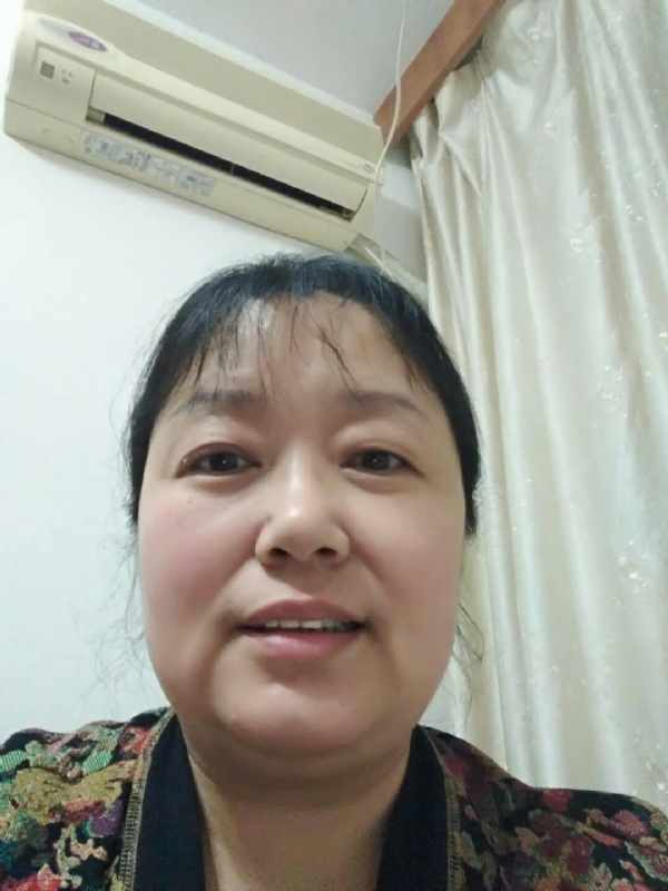雨中漫步的第一张照片--平潭相亲服务中心