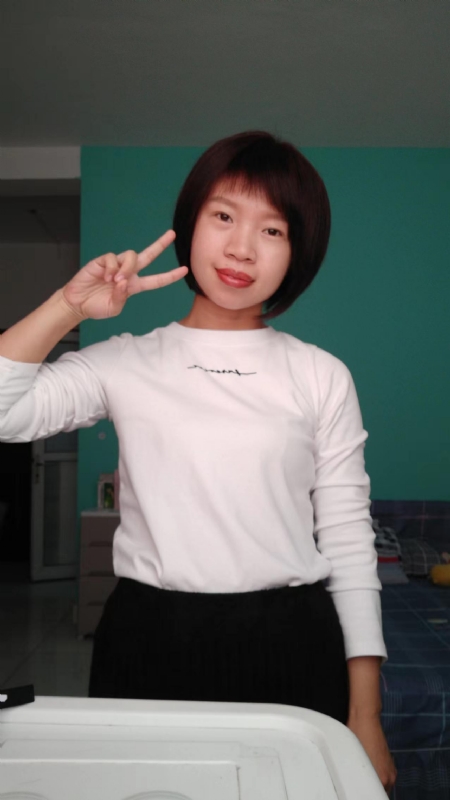 向日葵的第一张照片--平潭相亲服务中心
