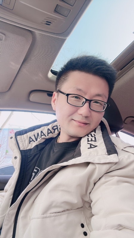 不离不弃的第二张照片--平潭相亲服务中心