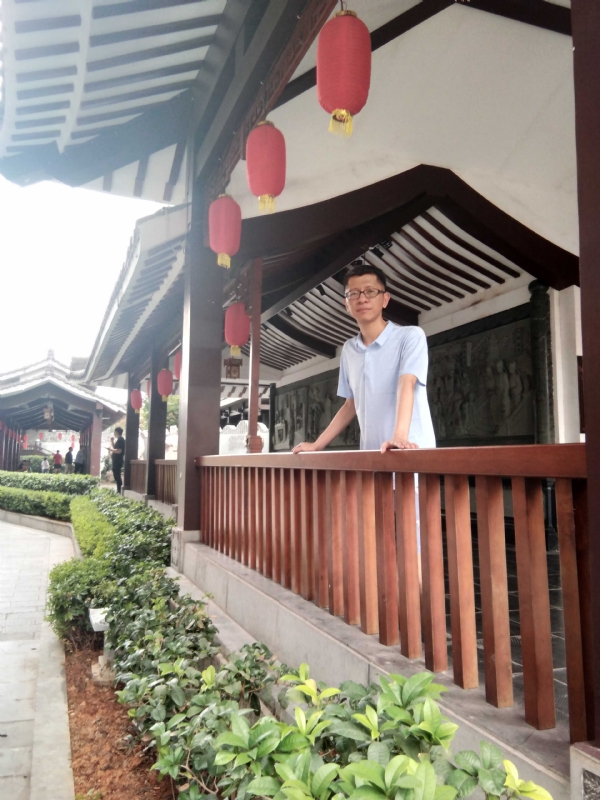 lijian的第一张照片--平潭相亲服务中心