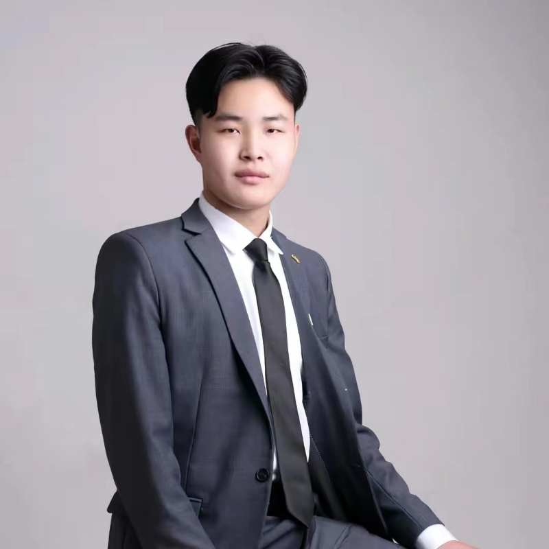 孤独的狼的第一张照片--平潭相亲服务中心