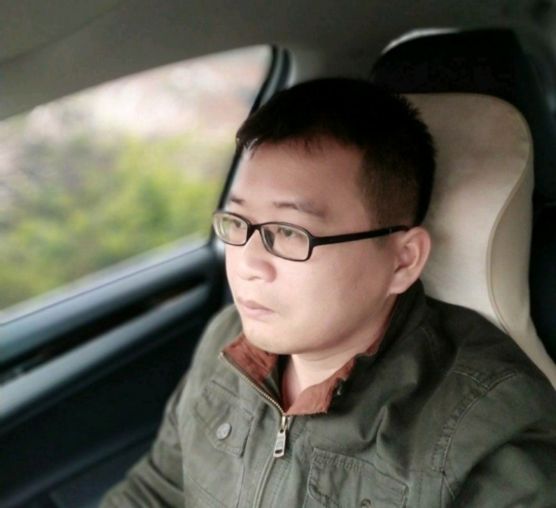 海风吹动你的心的第二张照片--平潭相亲服务中心