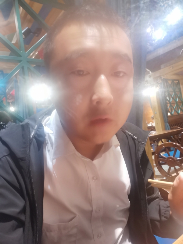 赵辉的第三张照片--平潭相亲服务中心