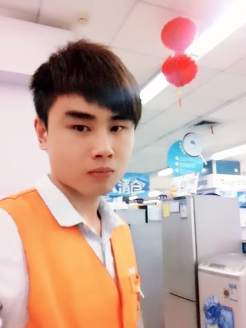 罗自强的第一张照片--平潭相亲服务中心