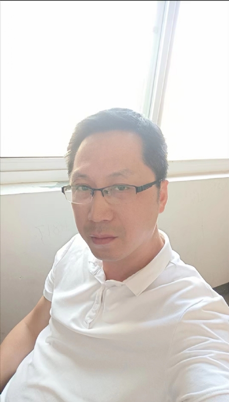 划过生命的流星的第一张照片--平潭相亲服务中心