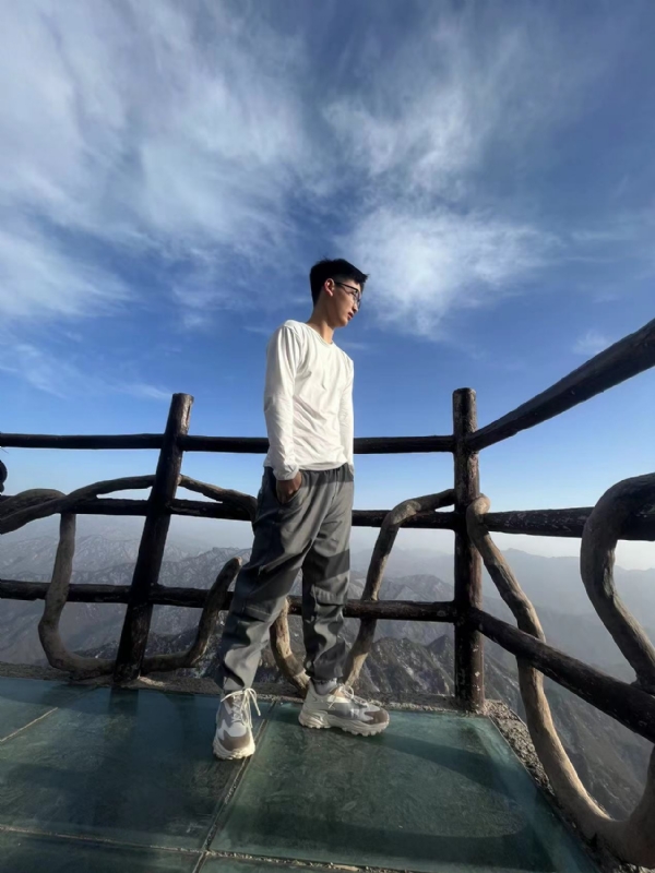 怜ぁ熙的第一张照片--平潭相亲服务中心