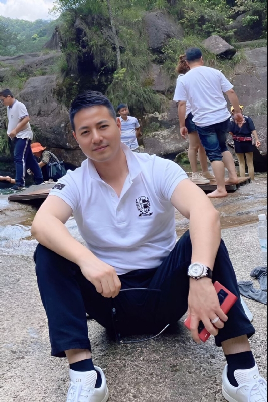 勿忘初心的第三张照片--平潭相亲服务中心