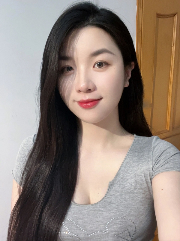 乔乔在寻爱的第一张照片--平潭相亲服务中心
