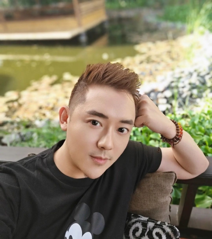 黄家豪的第二张照片--平潭相亲服务中心