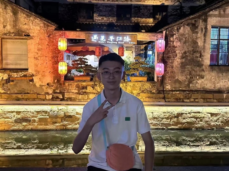 李四的第一张照片--平潭相亲服务中心