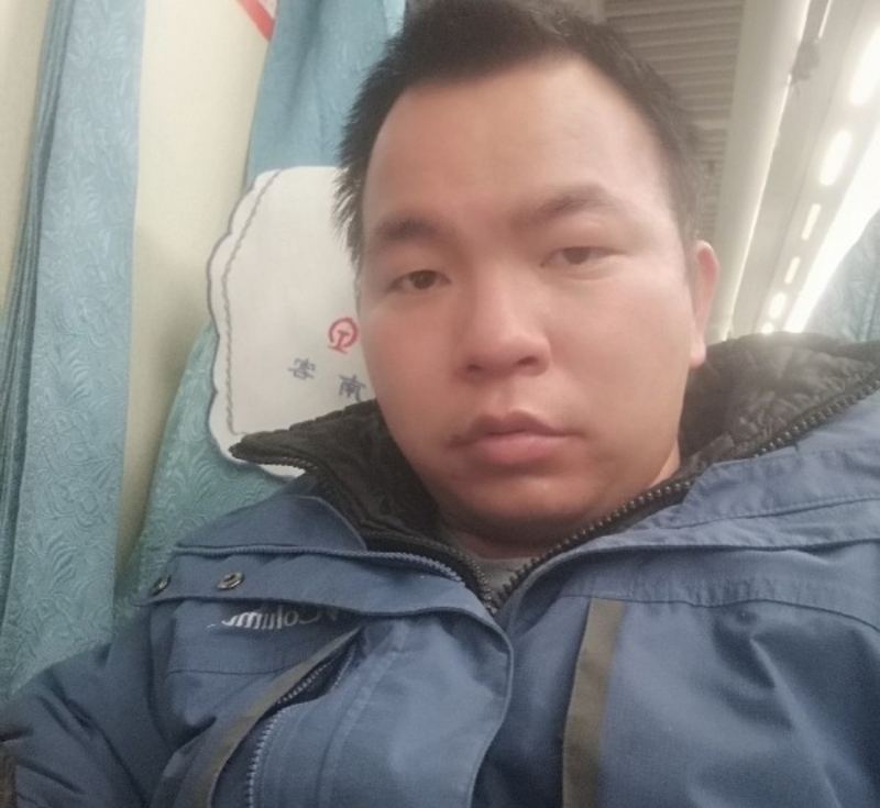 淡定的第一张照片--平潭相亲服务中心