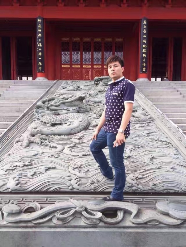 御龙氏的第一张照片--平潭相亲服务中心