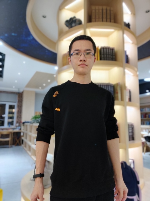 轩墨的第一张照片--平潭相亲服务中心