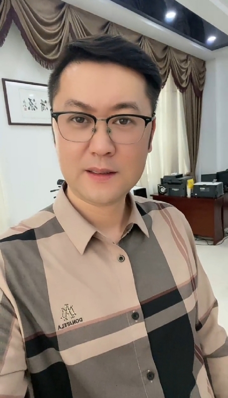 勤勉的第一张照片--平潭相亲服务中心