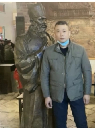 小峰的第一张照片--平潭相亲服务中心