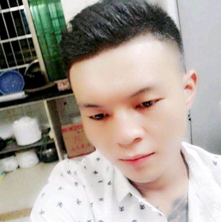 子龙的第一张照片--平潭相亲服务中心
