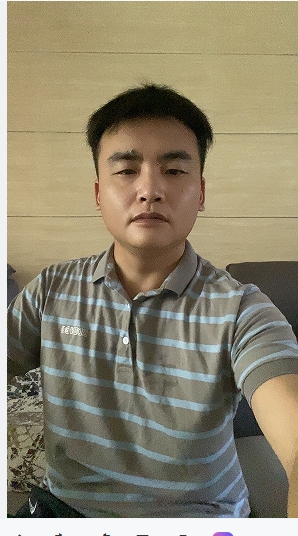 走在红毯那一天的第二张照片--平潭相亲服务中心