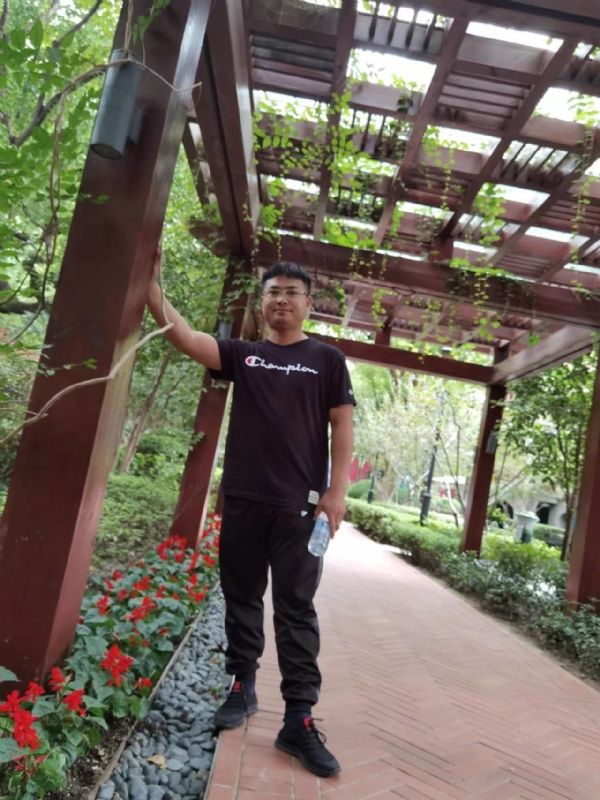 会飞的鱼的第四张照片--平潭相亲服务中心