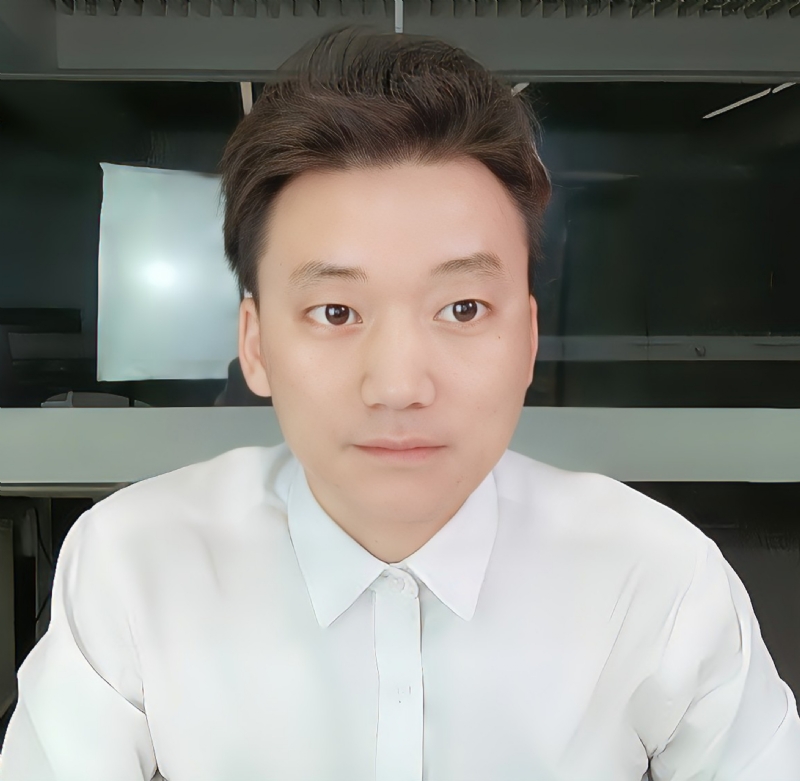 李日的第一张照片--平潭相亲服务中心