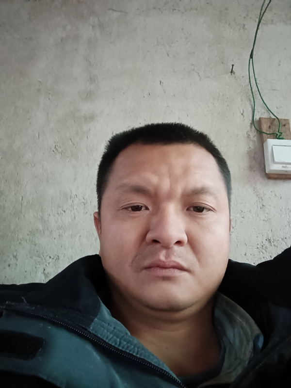 兰成龙的第二张照片--平潭相亲服务中心
