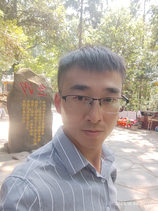 未来可期的第一张照片--平潭相亲服务中心