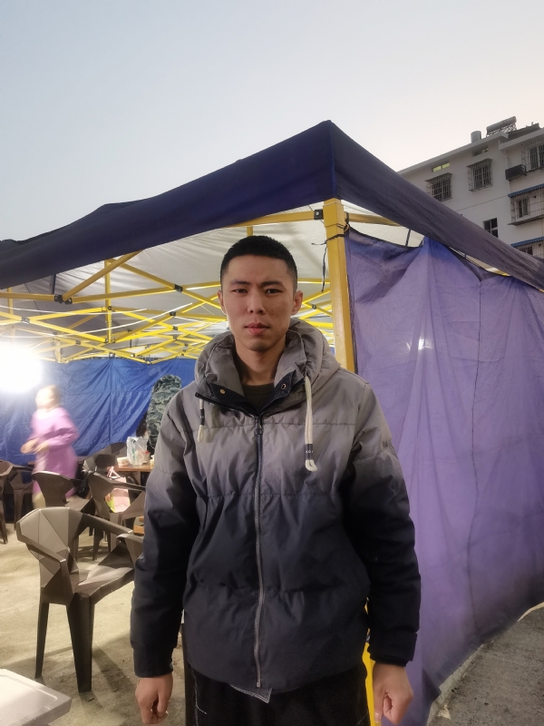 谁谁谁的第一张照片--平潭相亲服务中心
